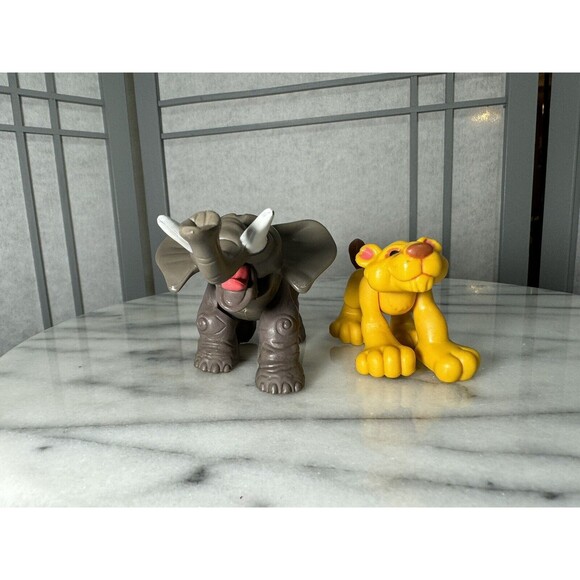 Vintage 1995 Fisher Price F-P Lion And Elephant Animal Poseable Figures - Picture 3 of 10